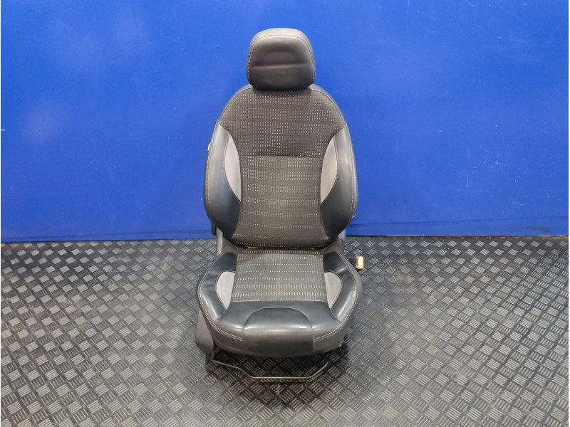 Recambio de asiento delantero derecho para peugeot 2008 (--.2013) 1.2 12v e-thp / puretech referencia OEM IAM   