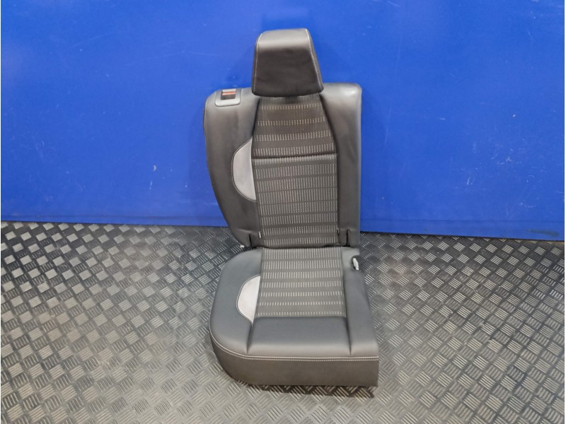 Recambio de asientos trasero derecho para peugeot 2008 (--.2013) 1.2 12v e-thp / puretech referencia OEM IAM   
