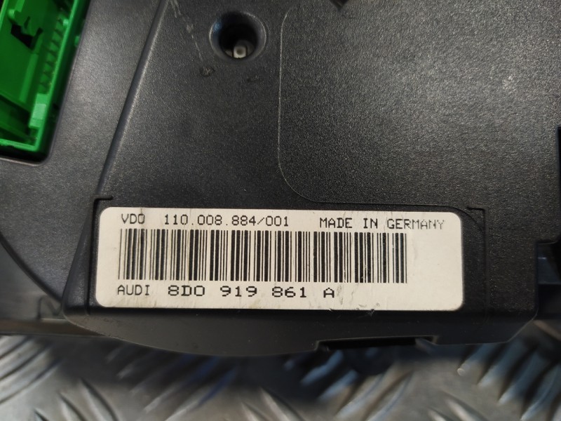 Recambio de cuadro instrumentos para audi a4 avant (b5) 1.9 tdi referencia OEM IAM 8D0919861A  110008884001