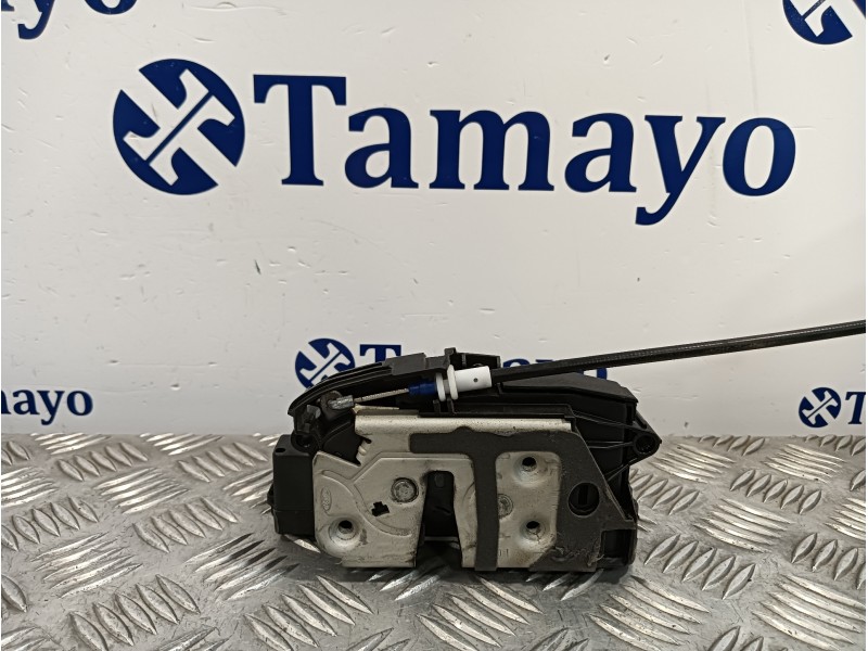 Recambio de cerradura puerta trasera izquierda para ford focus lim. black&red referencia OEM IAM BM5AA26413AH  921765107