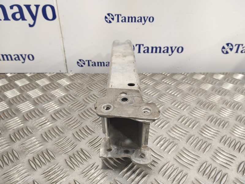 Recambio de soporte refuerzo parachoques derecho para bmw serie 1 lim f21 ac referencia OEM IAM   10031013