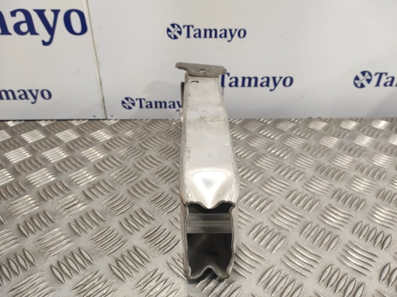 Recambio de soporte refuerzo parachoques derecho para bmw serie 1 lim f21 ac referencia OEM IAM   10031013