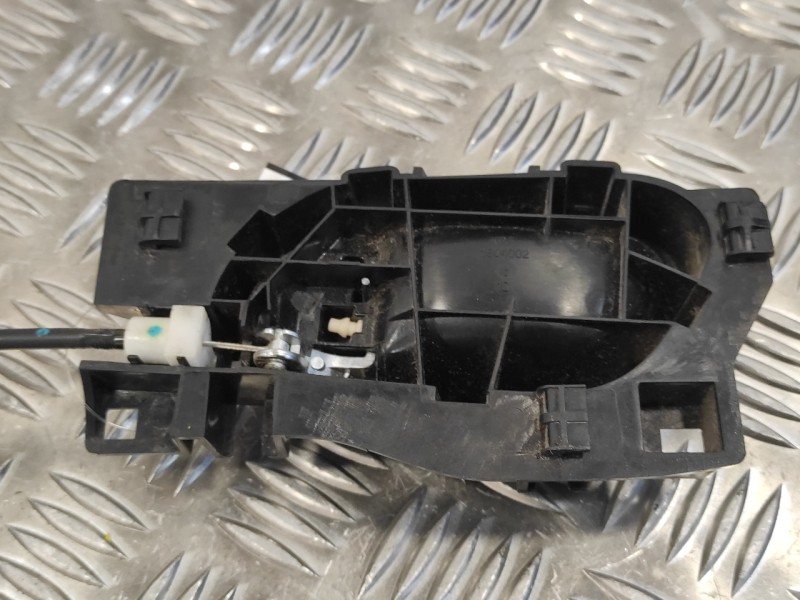 Recambio de cerradura puerta delantera derecha para peugeot 5008 sport pack referencia OEM IAM 732290  