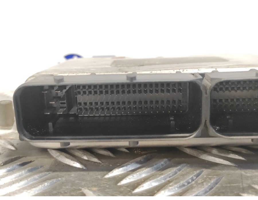 Recambio de centralita motor uce para seat ibiza (6l1) 1.9 tdi referencia OEM IAM 0281010891 EDC15P+ 038906019DQ