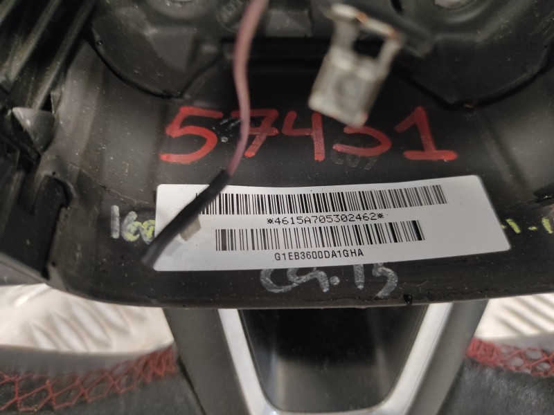 Recambio de volante para ford focus lim. black&red referencia OEM IAM G1EB3600DA1GHA  