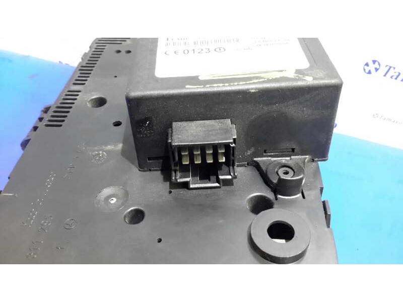 Recambio de cuadro instrumentos para mercedes-benz sprinter chasis-cabina 411cdi referencia OEM IAM 110008929060  A0014468521