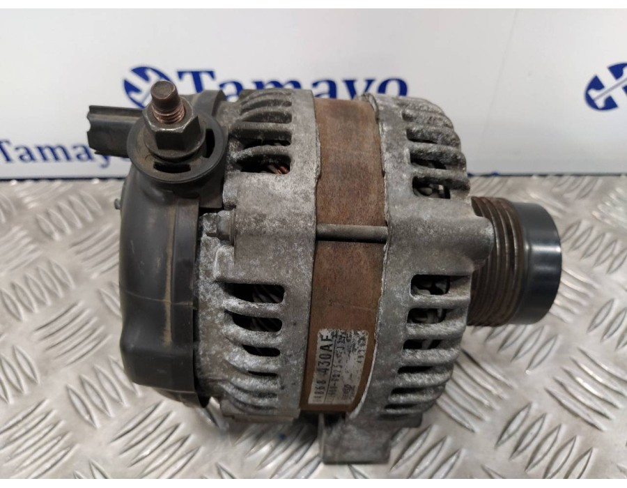 Recambio de alternador para chrysler voyager (rg) 3.3 grand voyager limited awd referencia OEM IAM 4210000025  04868430AF
