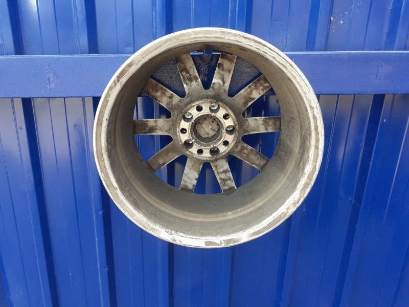 Recambio de llanta para audi a4 ber. (b8) 2.0 16v tdi referencia OEM IAM 8K0601025AT  