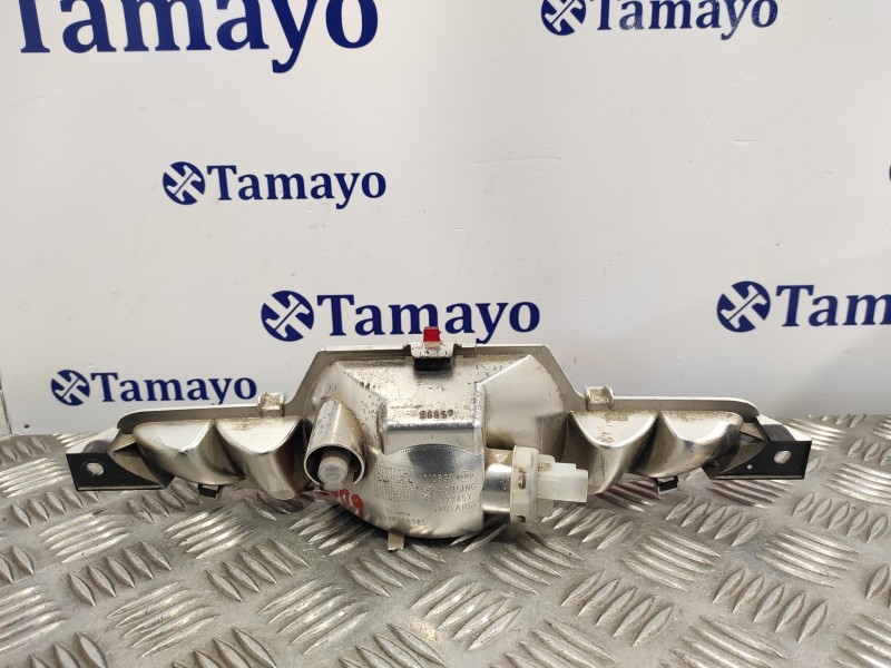 Recambio de piloto trasero central para peugeot 208 1.2 16v vti referencia OEM IAM 9674308980 01083000 2NE010830