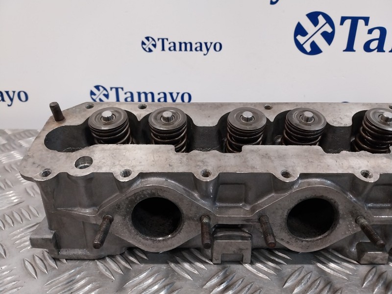 Recambio de culata para porsche 944 2.5 cat referencia OEM IAM 9441043036R  