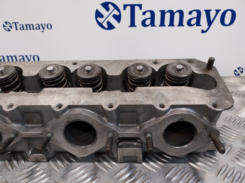 Recambio de culata para porsche 944 2.5 cat referencia OEM IAM 9441043036R  