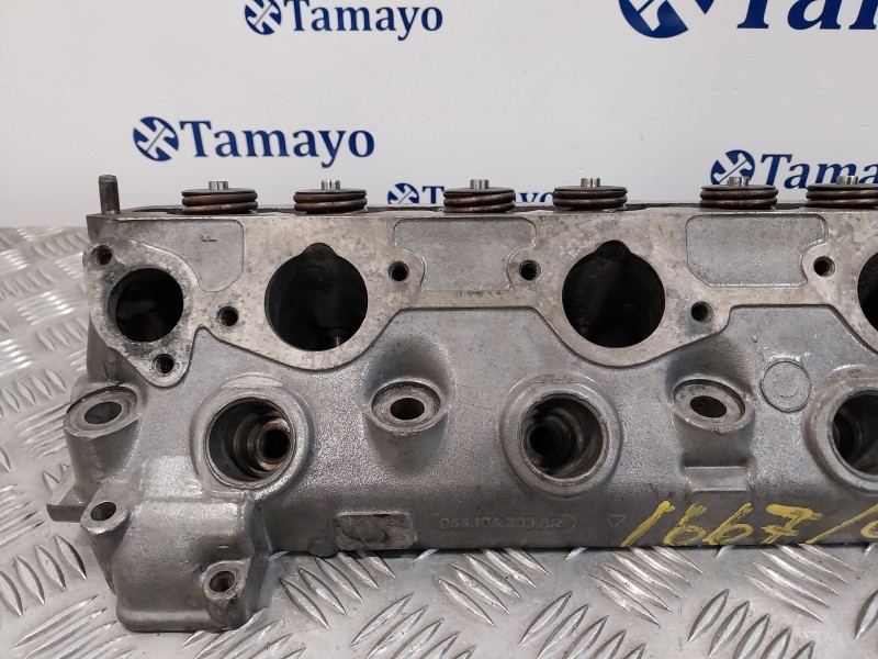 Recambio de culata para porsche 944 2.5 cat referencia OEM IAM 9441043036R  