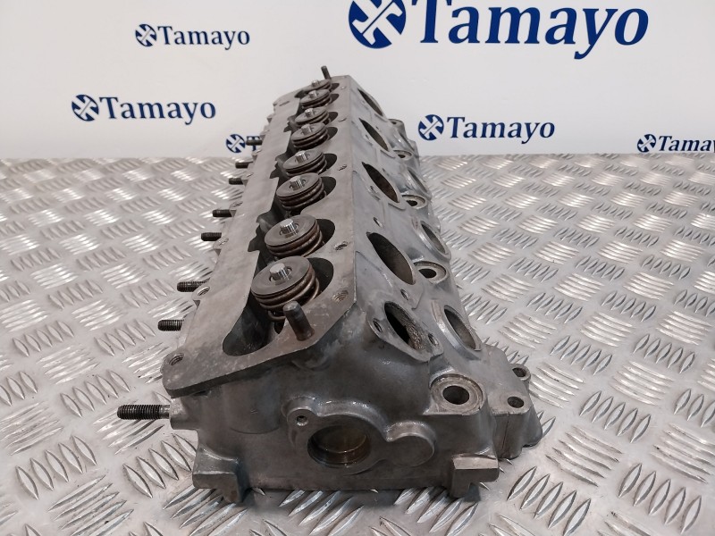 Recambio de culata para porsche 944 2.5 cat referencia OEM IAM 9441043036R  