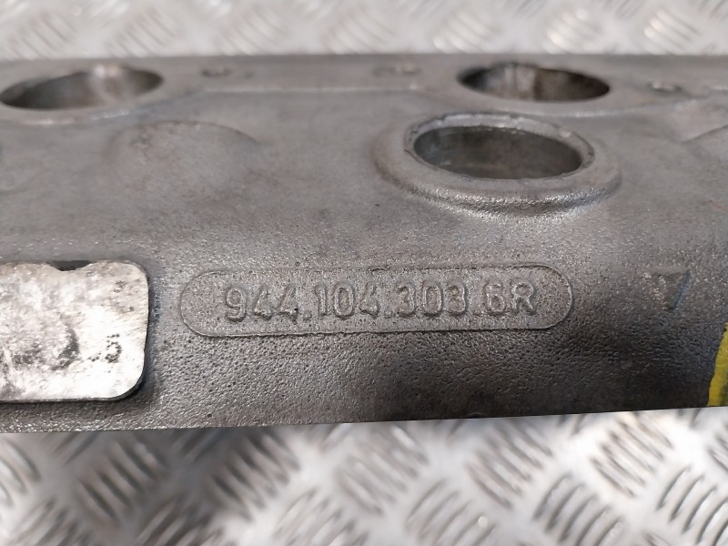 Recambio de culata para porsche 944 2.5 cat referencia OEM IAM 9441043036R  