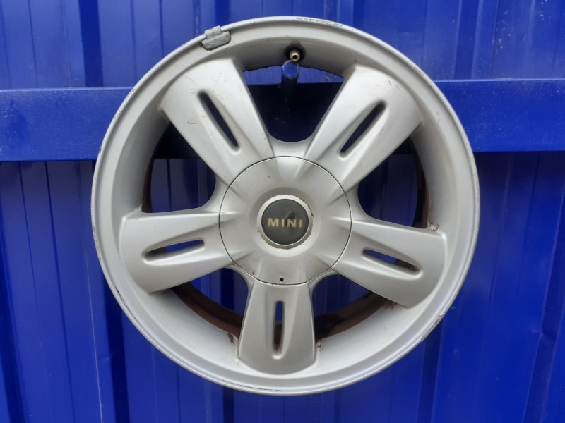 Recambio de llanta para mini mini (r50,r53) 1.6 16v cat referencia OEM IAM 6763295  