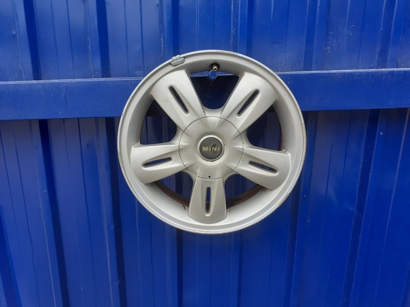 Recambio de llanta para mini mini (r50,r53) 1.6 16v cat referencia OEM IAM 6763295  