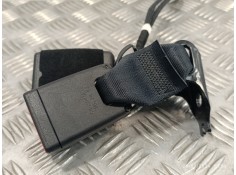 Recambio de enganche cinturon trasero derecho para opel corsa f referencia OEM IAM 6403040ETE  640351200C 2