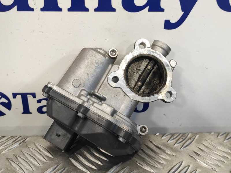 Recambio de caja mariposa para seat leon sc (5f5) 2.0 tdi referencia OEM IAM 04L131501C  A2C53420794