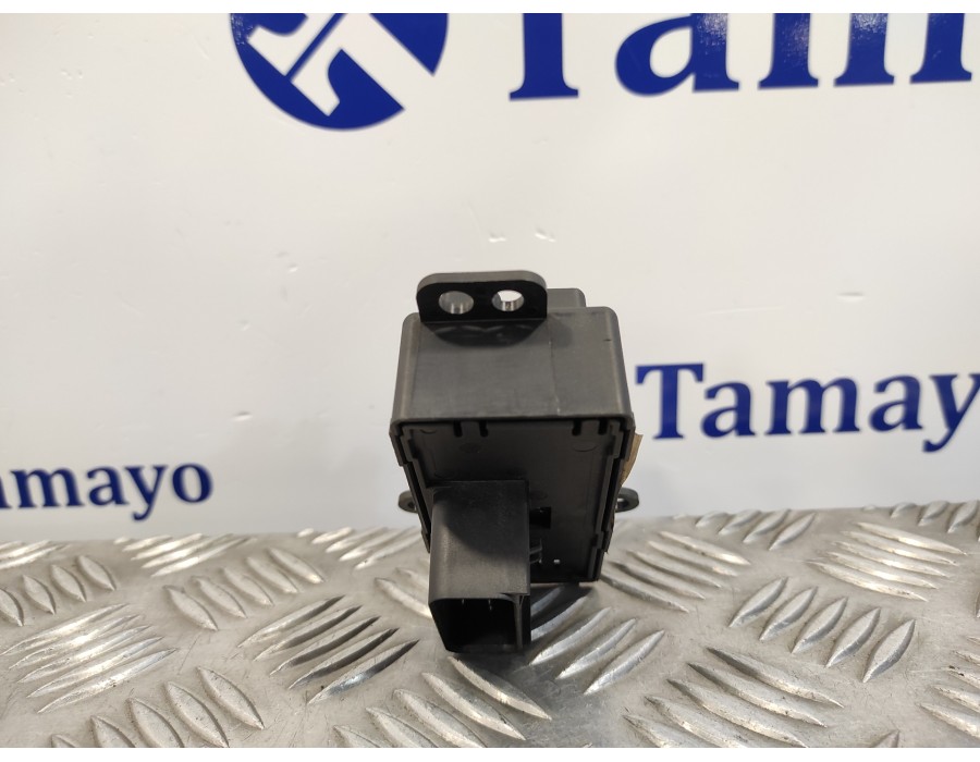 Recambio de elevalunas delantero izquierdo para chrysler voyager (rg) 2.8 crd cat referencia OEM IAM 04685732AC 0SB701D5AD 74679