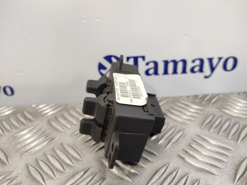 Recambio de elevalunas delantero izquierdo para chrysler voyager (rg) 2.8 crd cat referencia OEM IAM 04685732AC 0SB701D5AD 74679