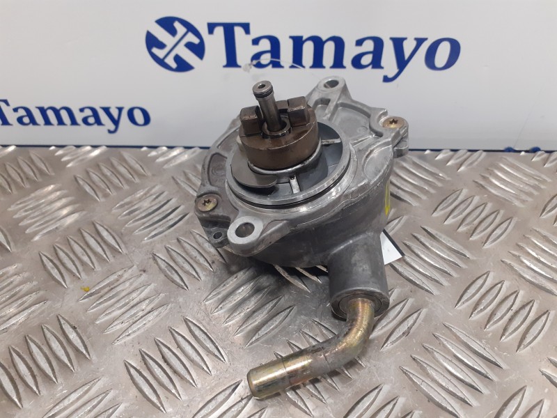 Recambio de depresor freno / bomba vacio para mercedes-benz vito marco polo (638) 112 cdi referencia OEM IAM A61123065  