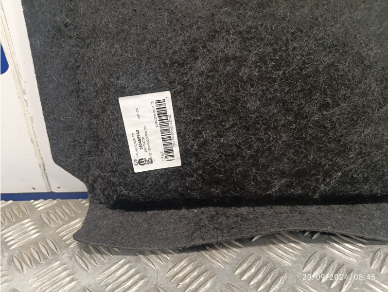 Recambio de moqueta maletero para opel corsa f referencia OEM IAM 350455942  98577547ZD