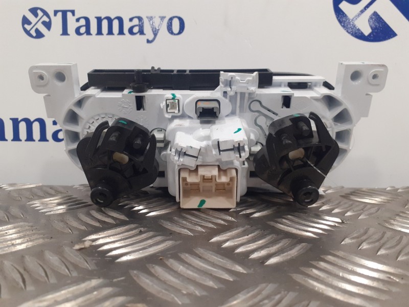 Recambio de mando climatizador para dacia dokker 1.5 dci diesel fap cat referencia OEM IAM 5P3743000  
