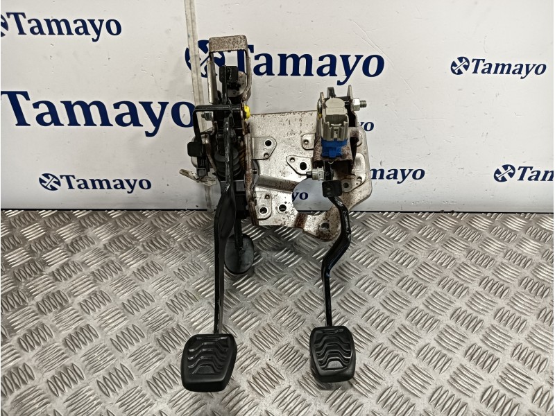 Recambio de pedal embrague para ford transit kastenwagen (ttg) referencia OEM IAM BK312450 CK412450 BK212450