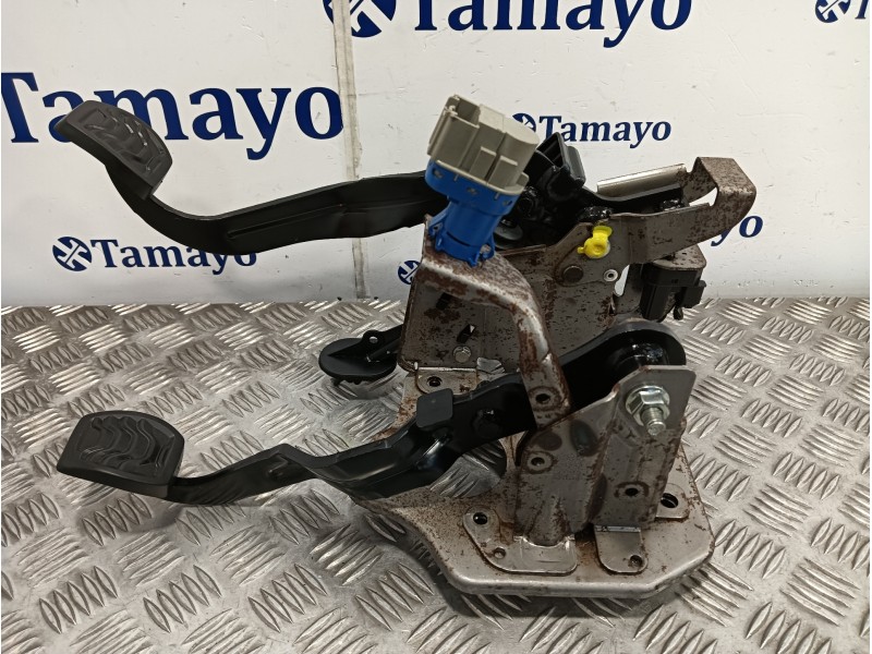 Recambio de pedal embrague para ford transit kastenwagen (ttg) referencia OEM IAM BK312450 CK412450 BK212450