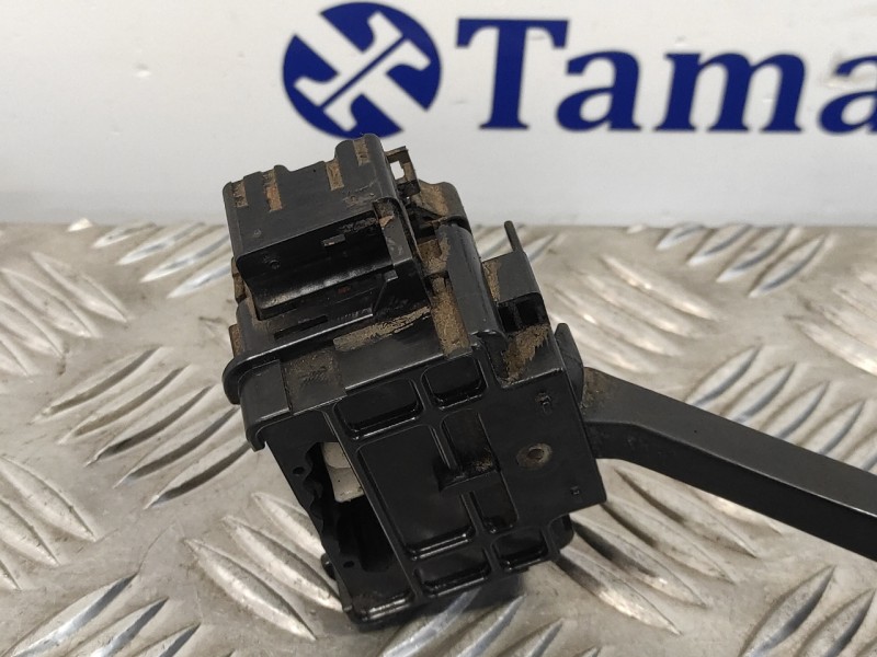Recambio de mando limpia para nissan pick-up (d22) referencia OEM IAM   