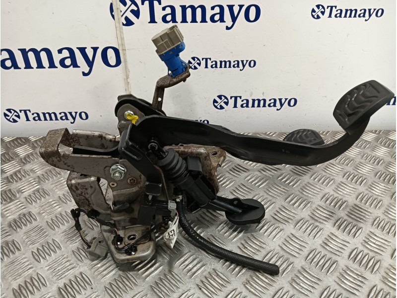 Recambio de pedal embrague para ford transit kastenwagen (ttg) referencia OEM IAM BK312450 CK412450 BK212450
