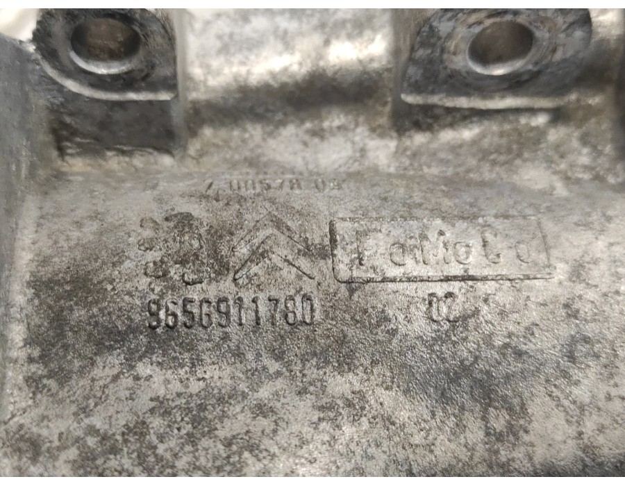 Recambio de valvula egr para citroën c-crosser 2.2 hdi fap cat referencia OEM IAM 9656911780  70057805