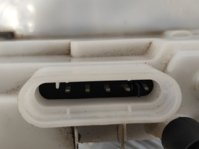 Recambio de cerradura puerta delantera izquierda para citroën c3 1.4 referencia OEM IAM   