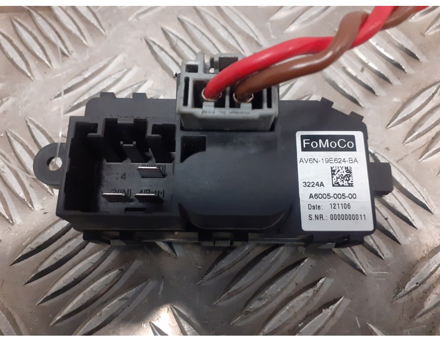 Recambio de resistencia calefaccion para ford focus turn. (cb8) 1.6 tdci cat referencia OEM IAM AV6N19E624BA  A600500500