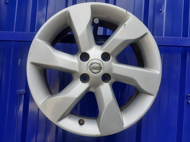 Recambio de llanta para nissan note (e11e) acenta referencia OEM IAM D0300BH01C  