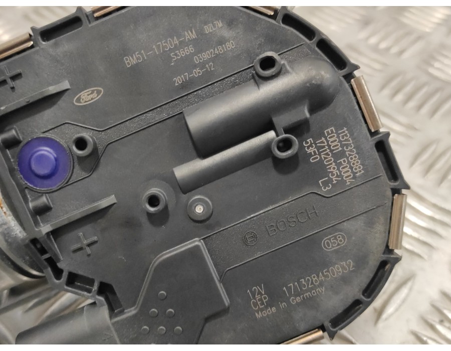 Recambio de motor limpia delantero para ford focus lim. black&red referencia OEM IAM BM5117K484A 0390248180 BM5117504AM