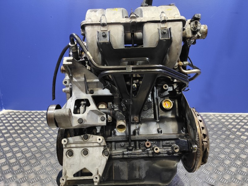 Recambio de motor completo para chrysler voyager (gs) 2.4 cat referencia OEM IAM EDZ  