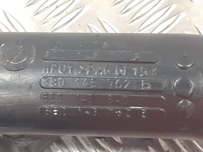 Recambio de tubo para audi a4 avant (8e) 1.9 tdi referencia OEM IAM 8E01457623 8E0145840 3B0165762E