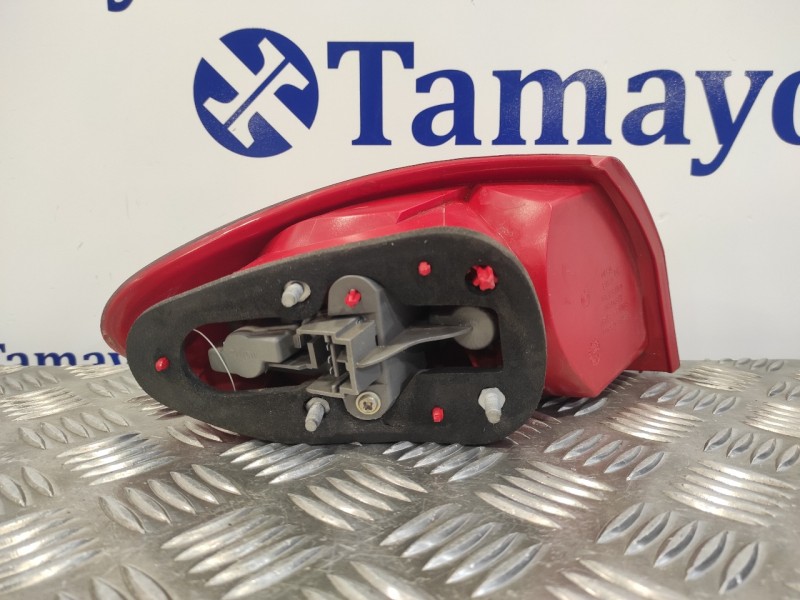 Recambio de piloto trasero derecho para alfa romeo 147 (190) 1.6 16v cat referencia OEM IAM   