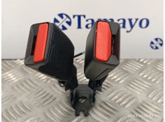 Recambio de enganche cinturon trasero derecho para opel corsa f referencia OEM IAM 6403040ETE  640351200C