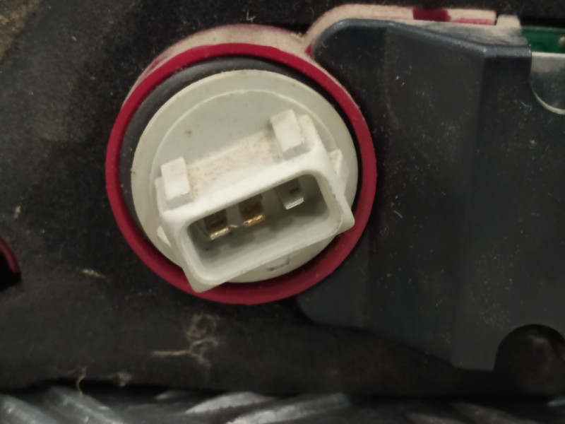 Recambio de piloto trasero izquierdo para alfa romeo 166 2.5 v6 24v cat referencia OEM IAM   