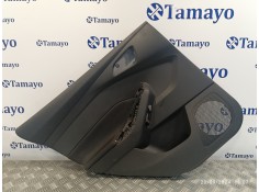 Recambio de guarnecido puerta trasera izquierda para ford focus lim. black&red referencia OEM IAM F1EBA27407EB1F50  