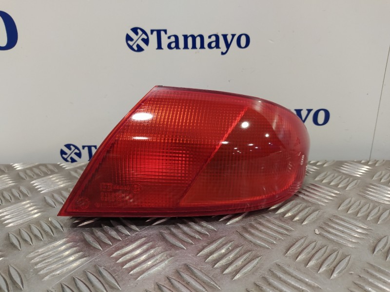 Recambio de piloto trasero derecho para alfa romeo 166 2.5 v6 24v cat referencia OEM IAM   