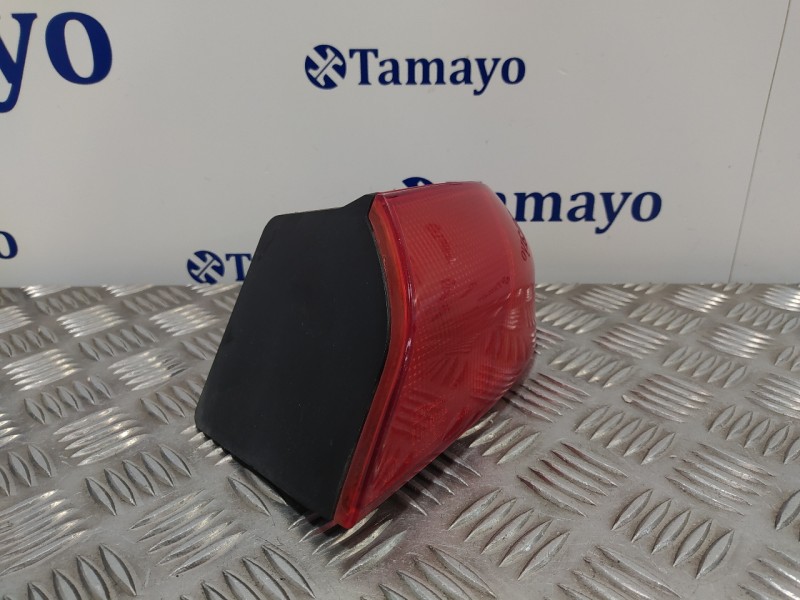 Recambio de piloto trasero derecho para alfa romeo 166 2.5 v6 24v cat referencia OEM IAM   