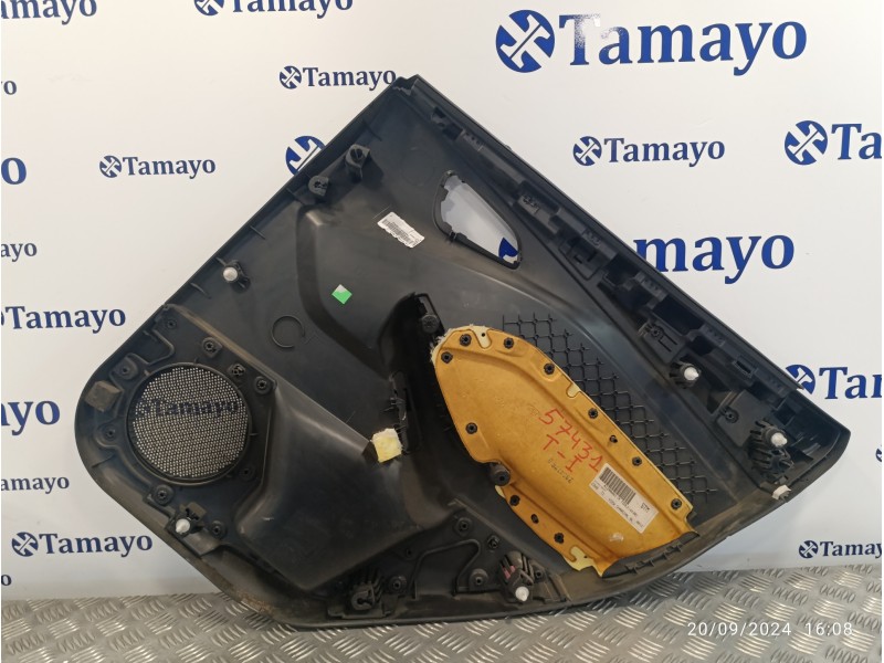Recambio de guarnecido puerta trasera izquierda para ford focus lim. black&red referencia OEM IAM F1EBA27407EB1F50  