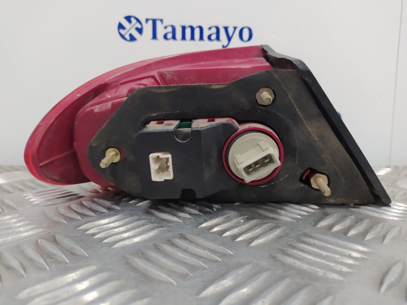 Recambio de piloto trasero derecho para alfa romeo 166 2.5 v6 24v cat referencia OEM IAM   