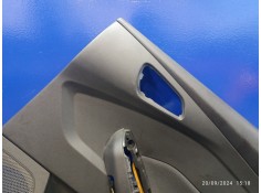 Recambio de guarnecido puerta trasera derecha para ford focus lim. black&red referencia OEM IAM F1EBA27406EB1F50   2