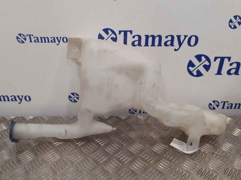 Recambio de deposito limpia para ford fiesta (cb1) trend referencia OEM IAM 8A6117B613AD  