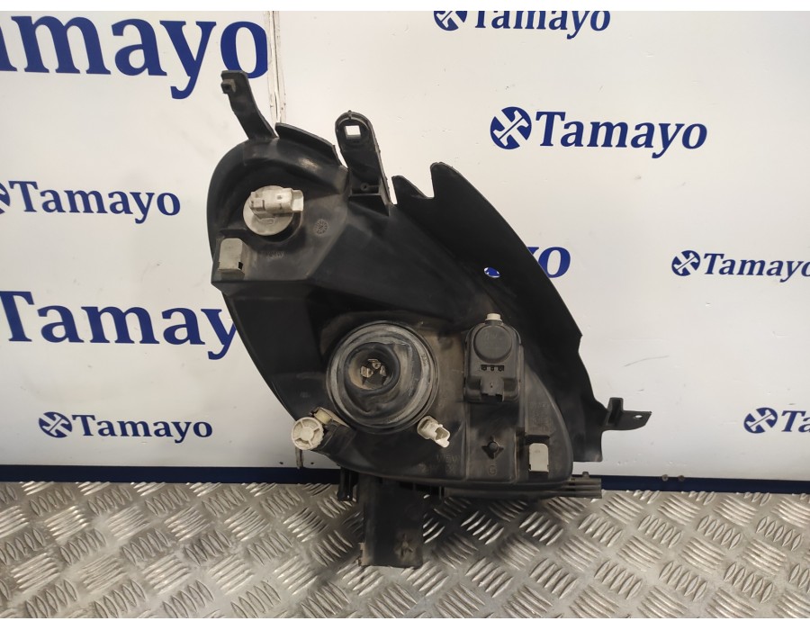Recambio de faro izquierdo para citroën xsara picasso 2.0 hdi cat (rhy / dw10td) referencia OEM IAM 89300195  