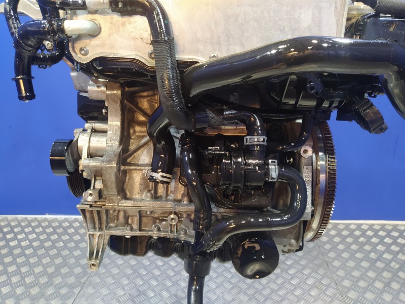 Recambio de motor completo para audi a1 (8xk) 1.4 16v tfsi referencia OEM IAM CZE  
